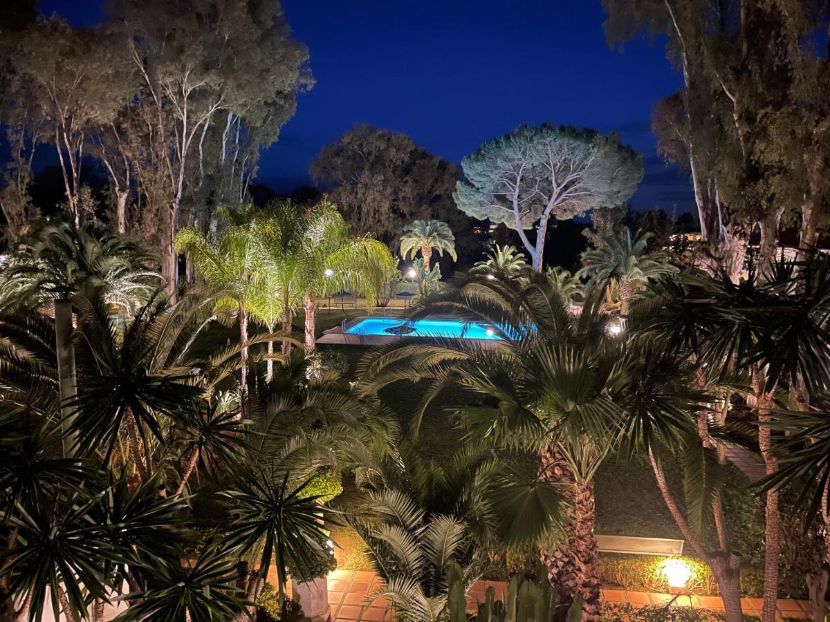 Puerto Banus Pol Suite Y Hada Suite Marbella Exteriér fotografie