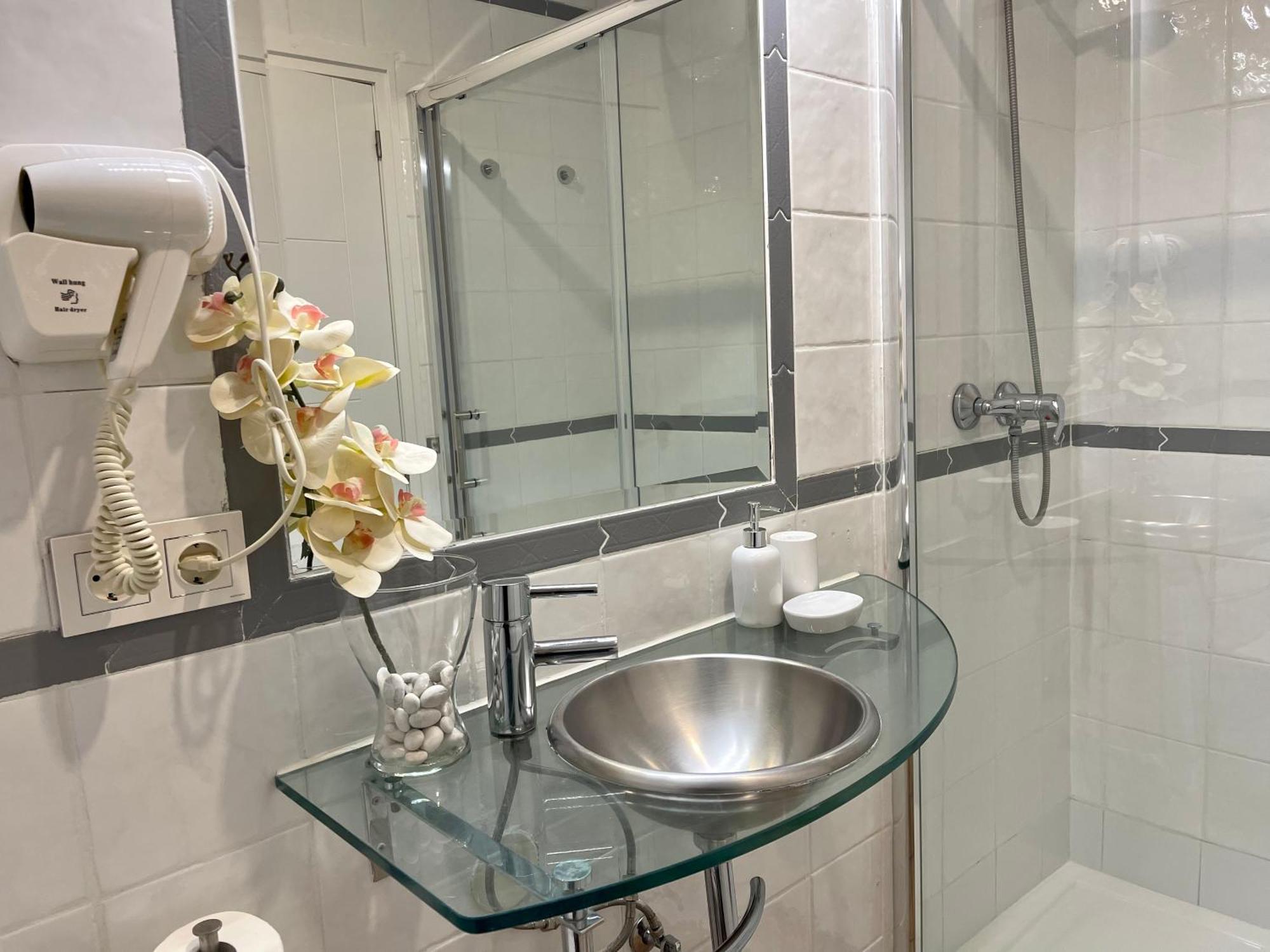 Puerto Banus Pol Suite Y Hada Suite Marbella Exteriér fotografie